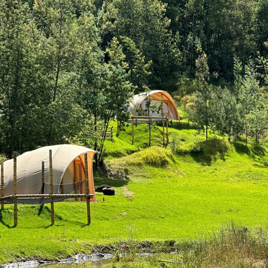 Glamping-en-la-naturaleza-con-vistas-espectaculares